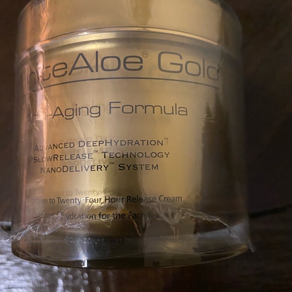 COPY - New Infinite aloe gold cream 6.7 oz new sealed - Picture 5 of 5